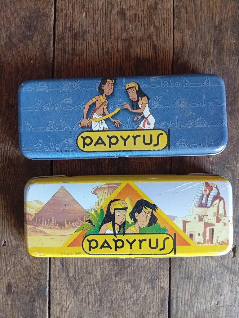 2 plumiers en métal "Papyrus"., Enlèvement ou Envoi, Comme neuf