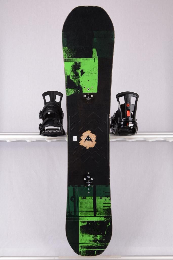 150 snowboard BURTON RADIUS WIDE, black/green, Ophalen of Verzenden, Gebruikt, Bindingen