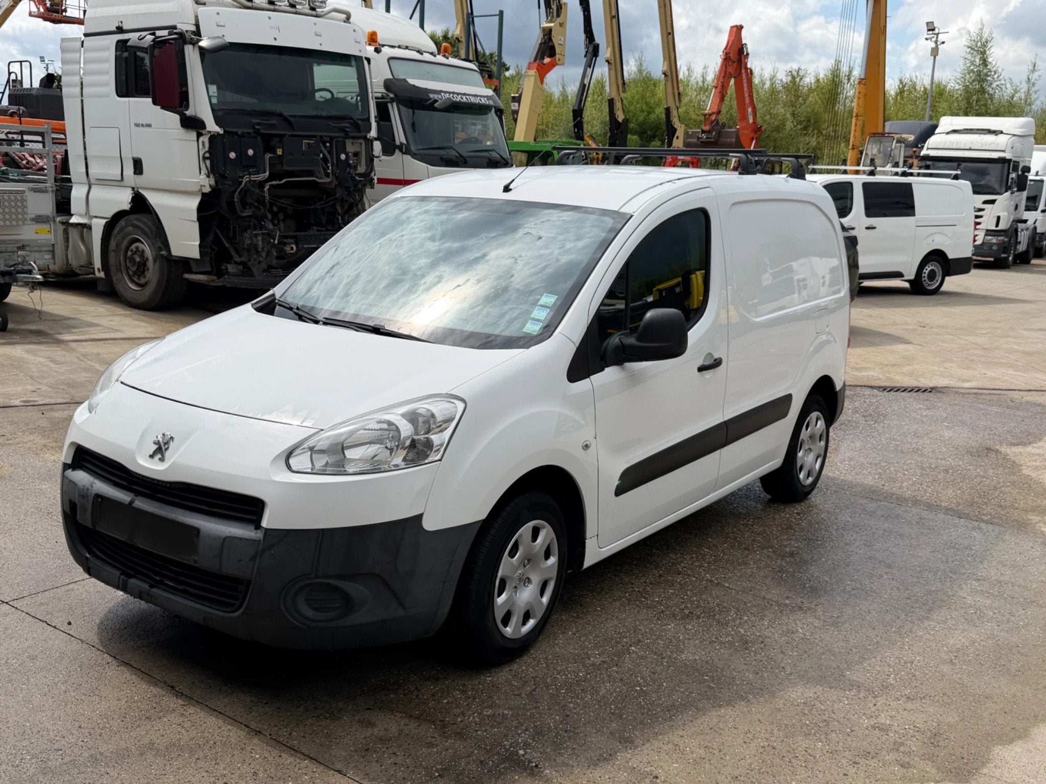 Peugeot Partner 1.6 55kw EURO5 (bj 2014), Auto's, Gebruikt, Overige brandstoffen, Bedrijf, Te koop