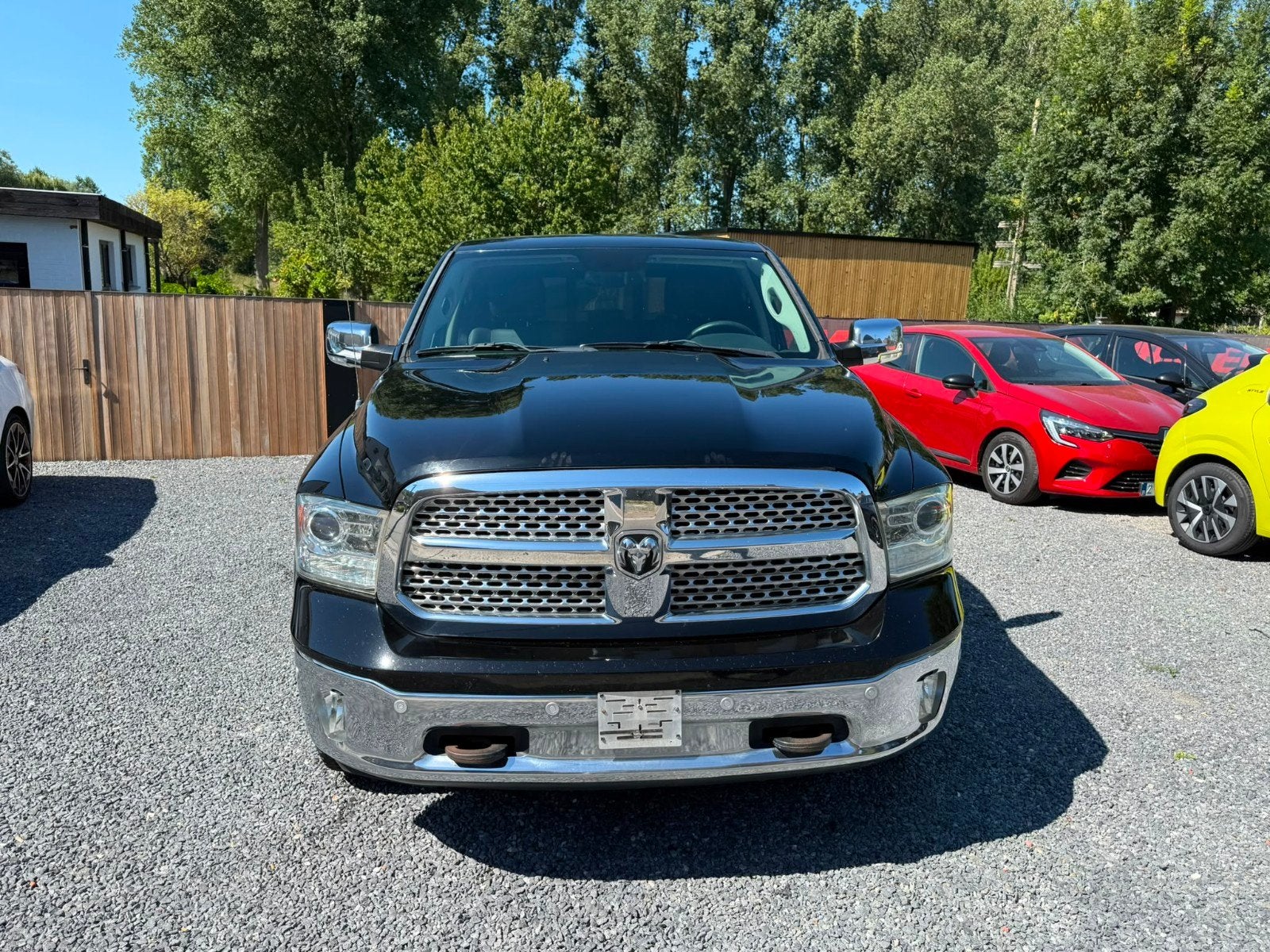 dodge ram larmie 5.7 V8 btw reeds gvv!!!, Auto's, Automaat, Zwart, Leder, Bedrijf