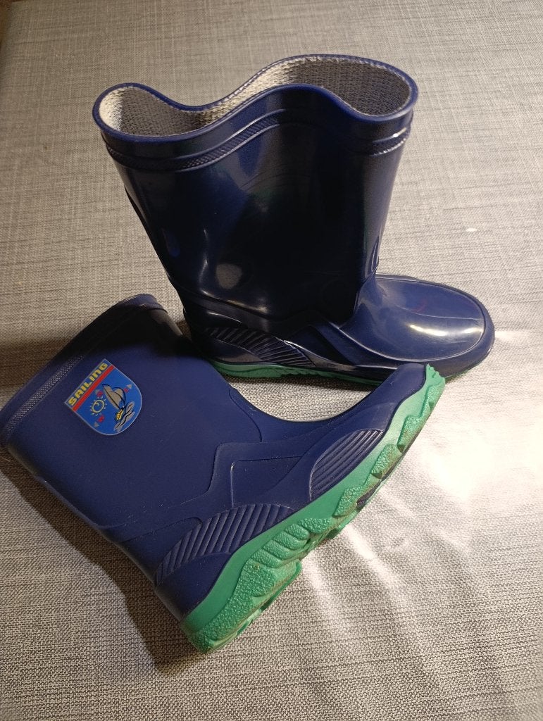 regenlaarzen rubber laarzen voor kinderen maat 33, Kinderen en Baby's, Kinderkleding | Schoenen en Sokken, Ophalen, Jongen of Meisje