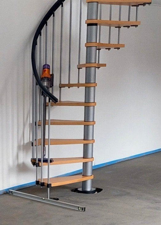 Escalier tournant, Enlèvement, Utilisé, Escalier, 2 à 4 mètres