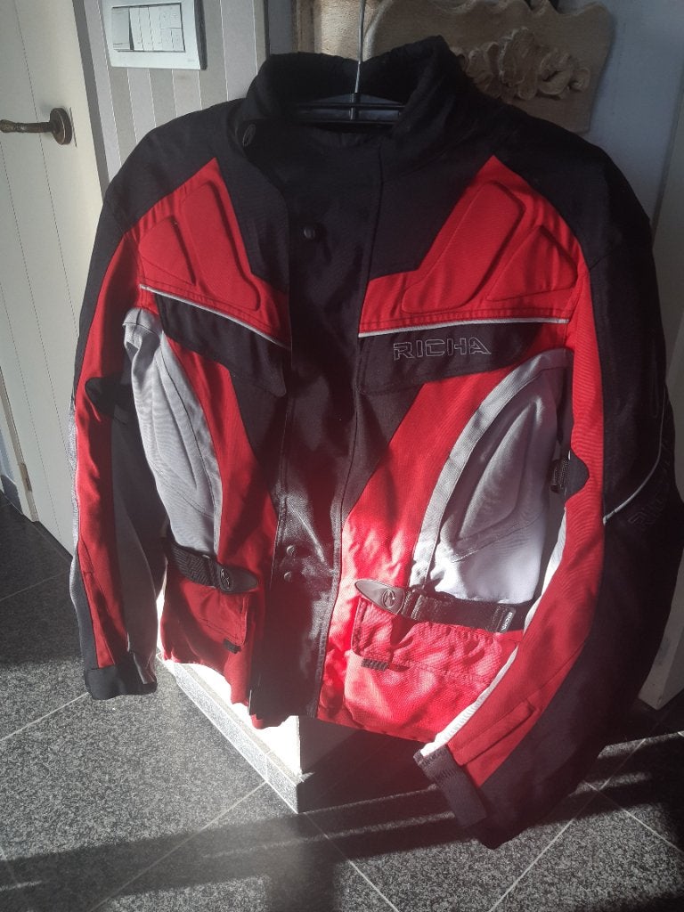 Nieuwe motorjas, Hobby en Vrije tijd, Overige Hobby en Vrije tijd, Ophalen, Nieuw