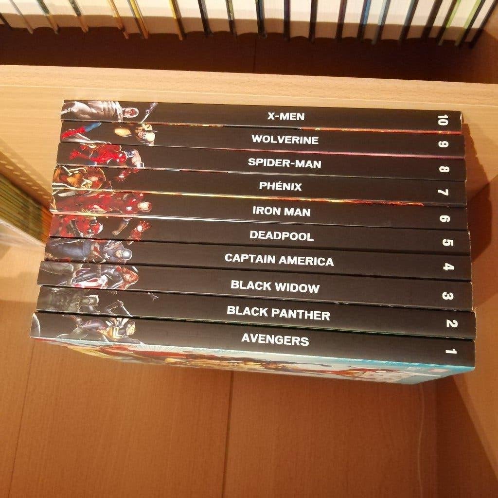 10 stripboeken Avengers ( Franse tekst ), Boeken, Ophalen, Zo goed als nieuw