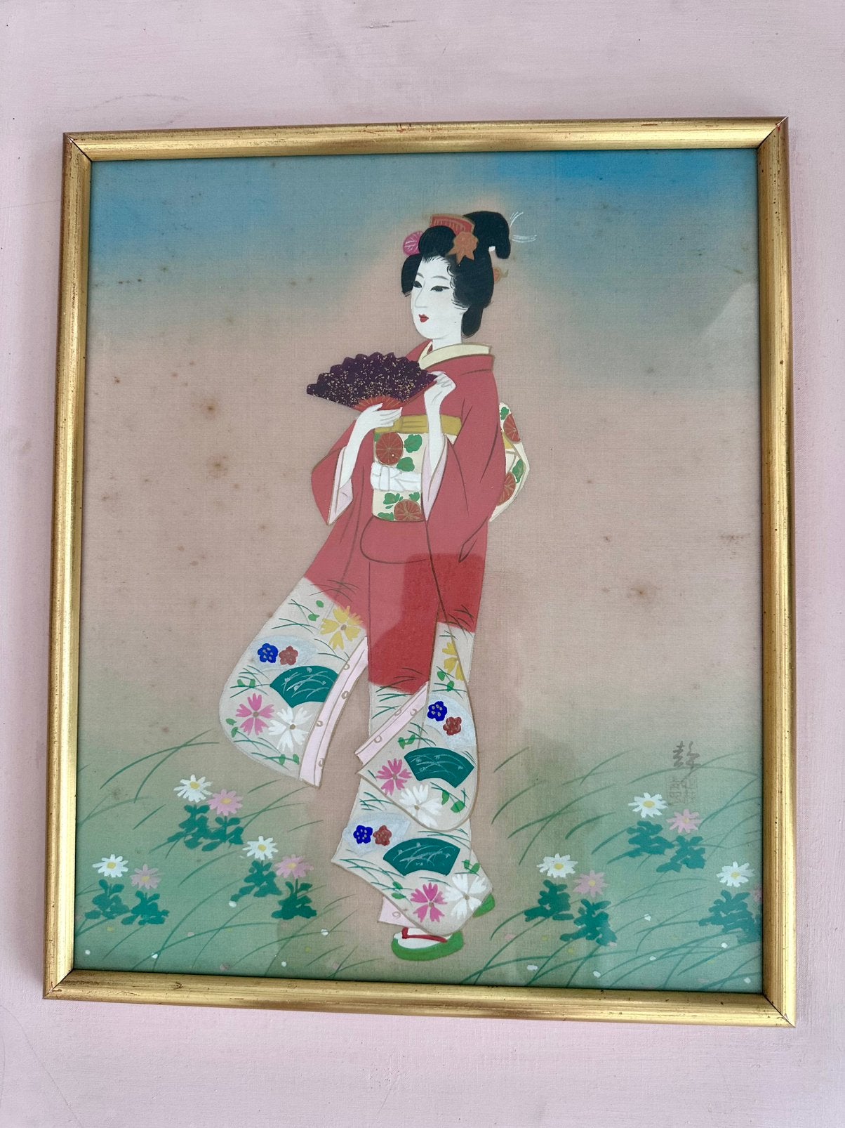 Geisha japonaise en kimono rouge peint sur soie., Enlèvement, Peint