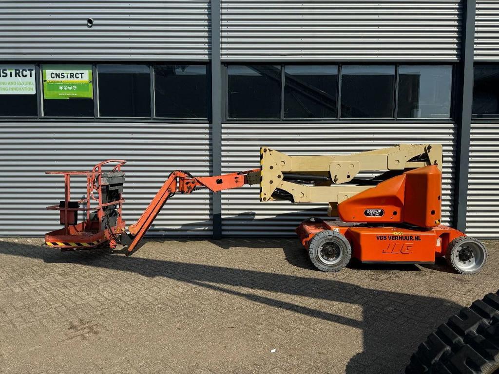 JLG E400AJPN Hoogwerker Knikarmhoogwerker (bj 2010)