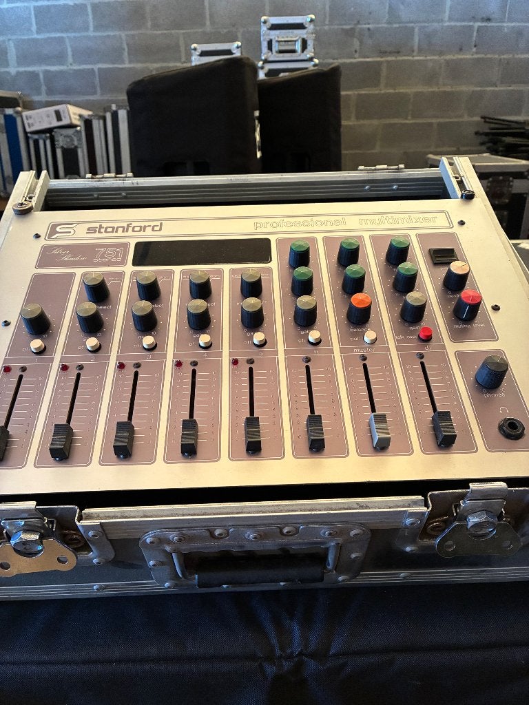 Table de mixage standford, Enlèvement, Comme neuf, 5 à 10 canaux, Entrée micro