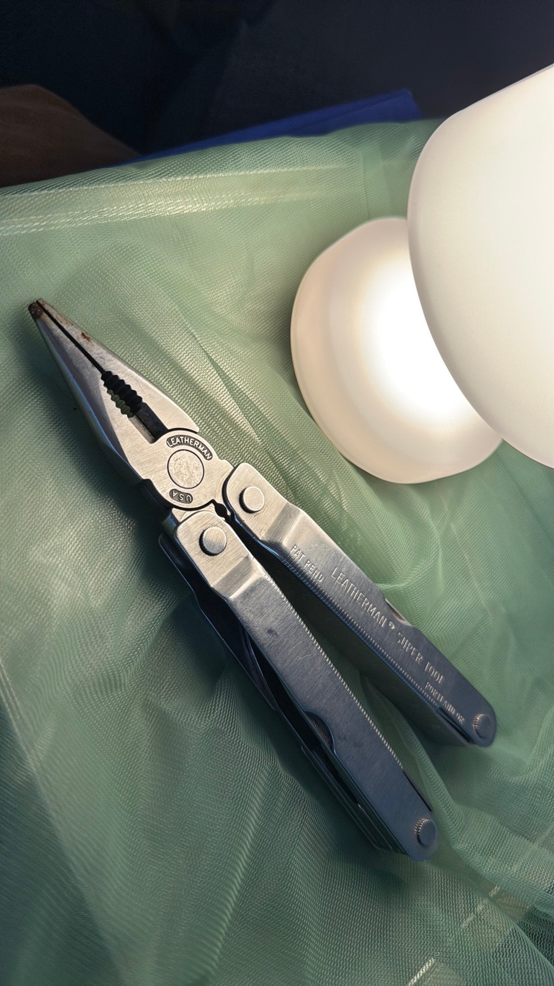 Leatherman Super Tool, Verzamelen, Militaria | Algemeen, Landmacht, Verzenden