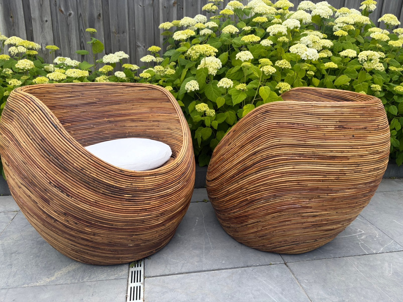 2 vintage Gabrielle Crespi potlood rieten fauteuils, Enlèvement, Comme neuf