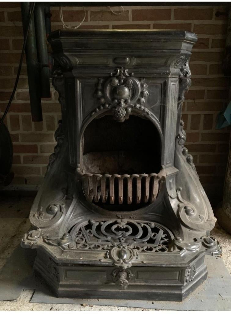 Antieke Gietijzeren Kachel – Godin-Lemaire n38, Huis en Inrichting, Kachels, Gebruikt, Vrijstaand, Allesbrander, Hout, Ophalen