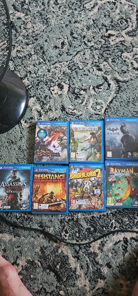 7 Jeux psp vita, Consoles de jeu & Jeux vidéo, Enlèvement, Comme neuf, Aventure et Action, À partir de 12 ans