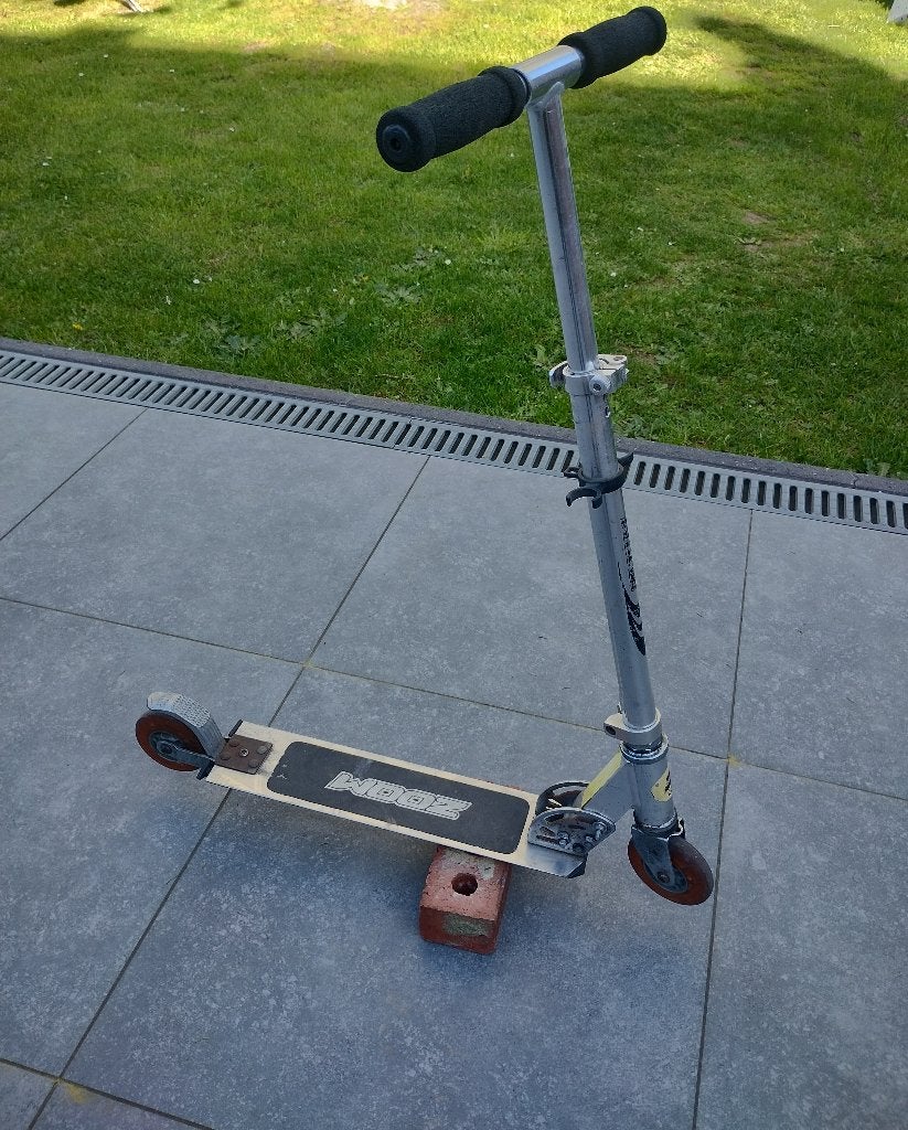 Trottinette enfant, Enlèvement