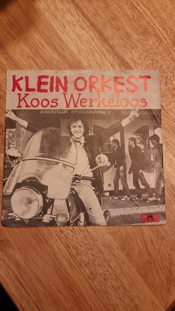 Single Klein Orkest - Koos Werkeloos, Pressage original, En néerlandais, Enlèvement ou Envoi, 7 inch