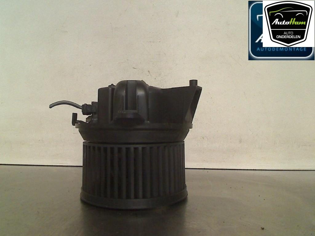 KACHEL VENTILATORMOTOR Fiat Punto II (188) (01-1999/03-2012), Auto-onderdelen, Gebruikt, Fiat