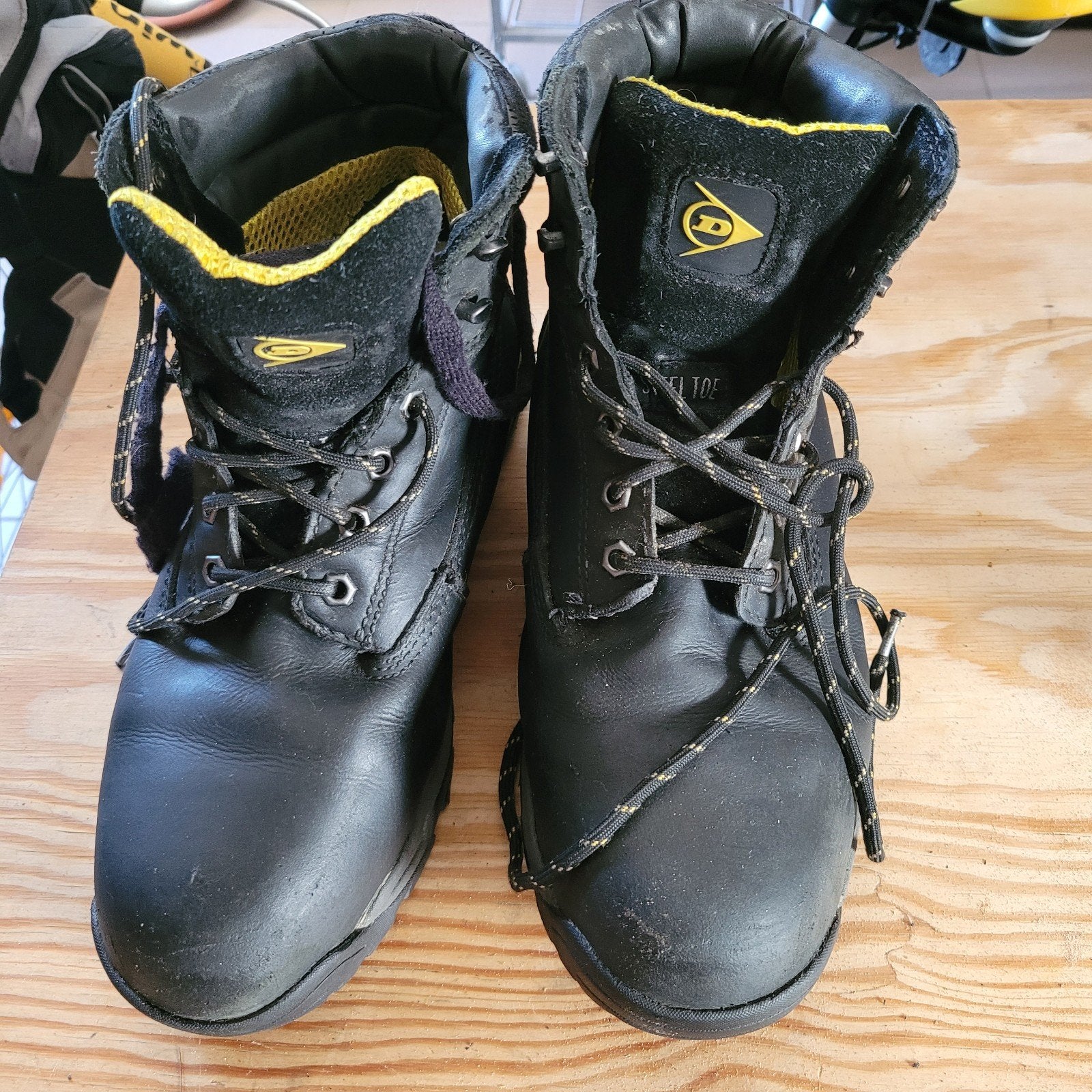 Chaussures de sécurité, Enlèvement
