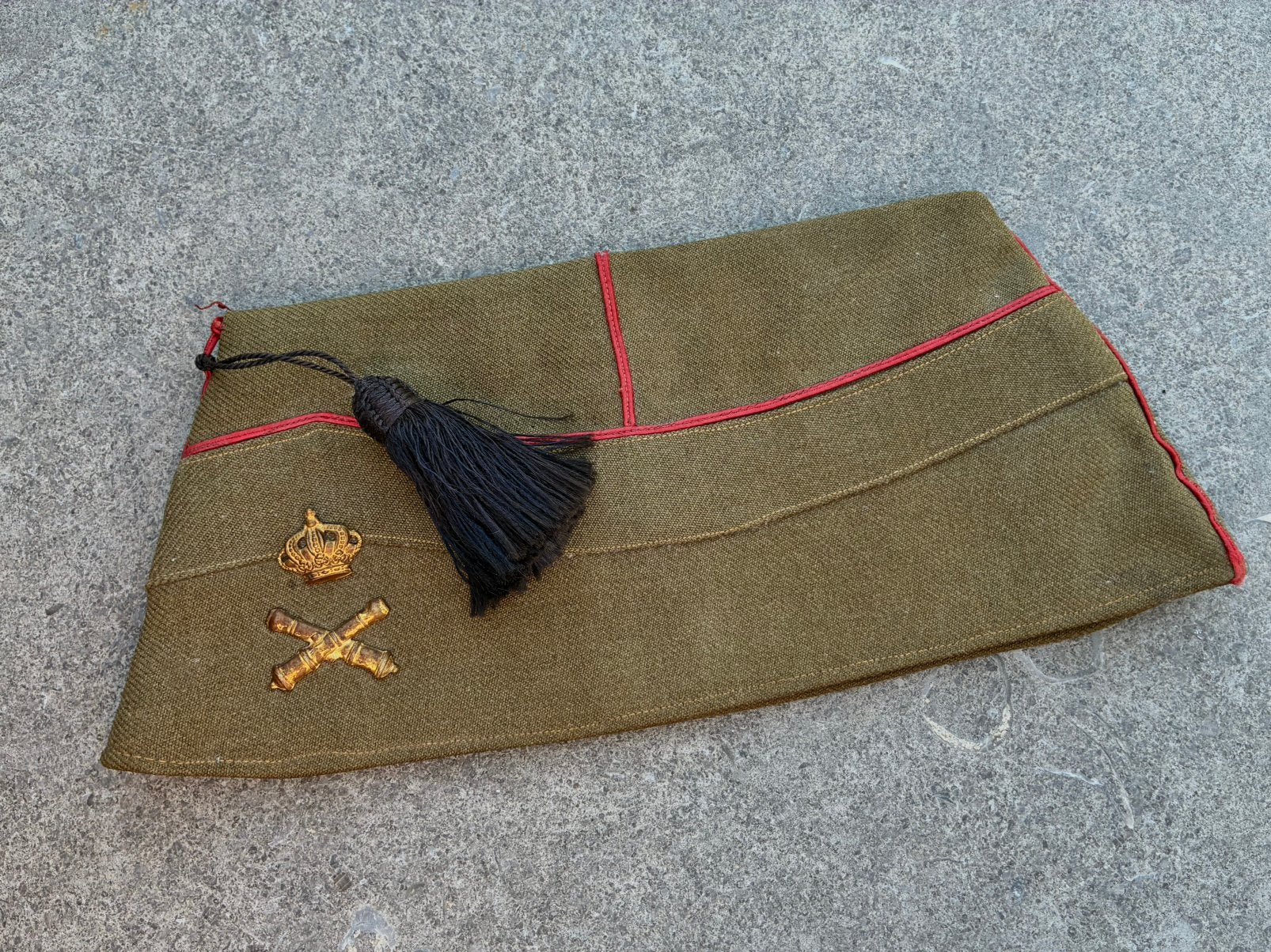 ABBL Bonnet de police, Collections, Enlèvement ou Envoi