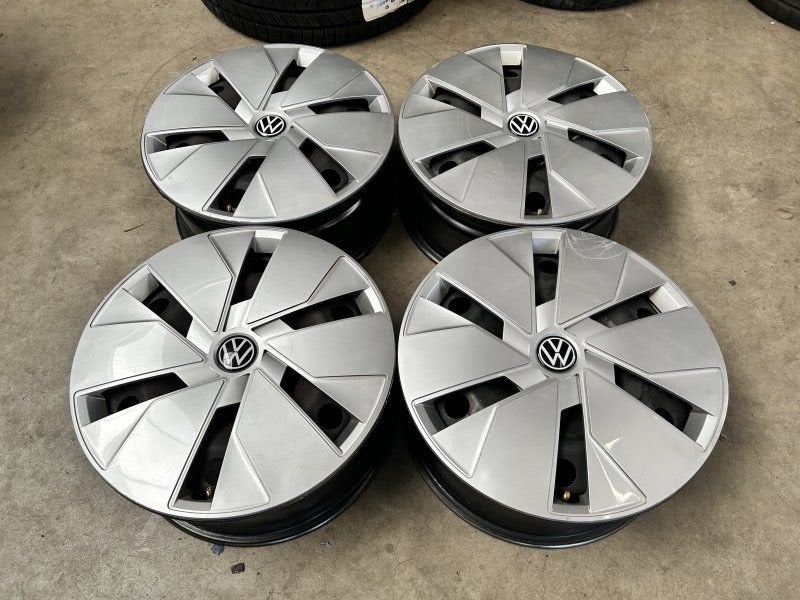 18 inch originele velgen + wieldoppen Volkswagen ID.3 1EA601, -, Utilisé, -, Jante(s)