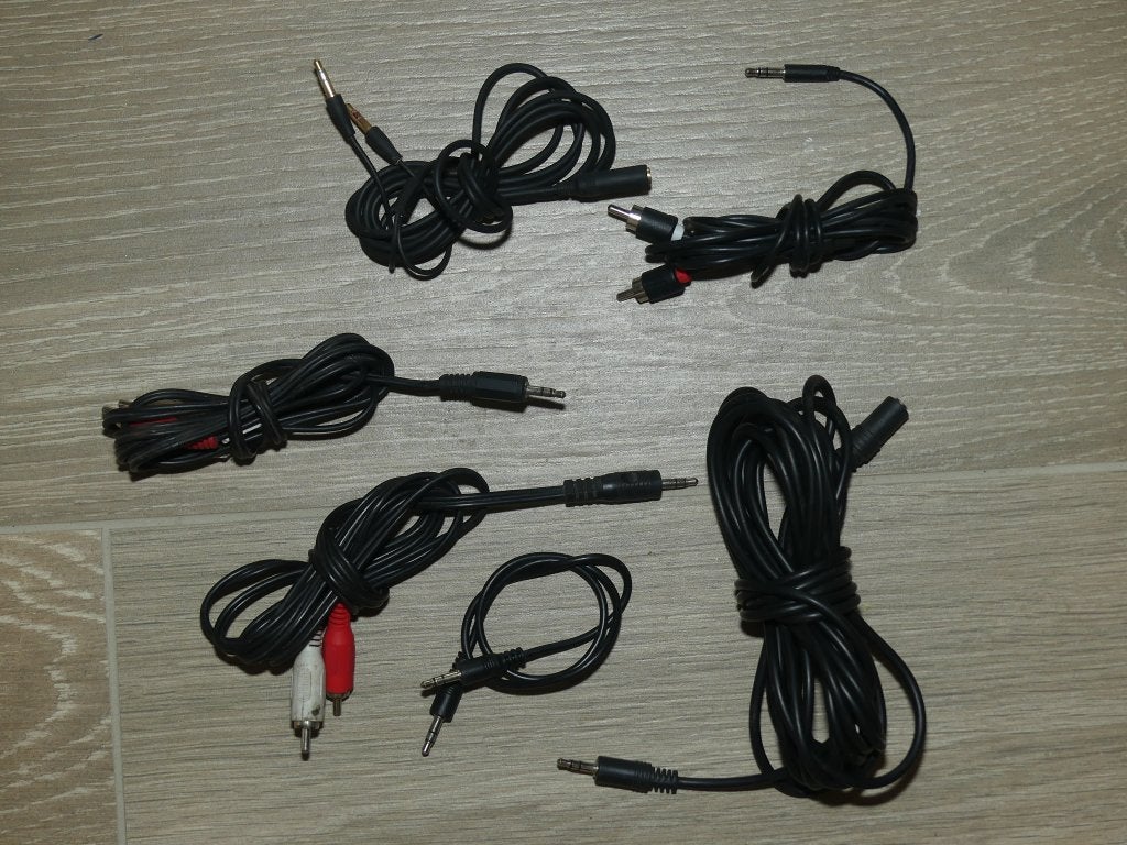 Audio Kabels in doos (in 1 koop), TV, Hi-fi & Vidéo, Enlèvement, Utilisé, Autres câbles