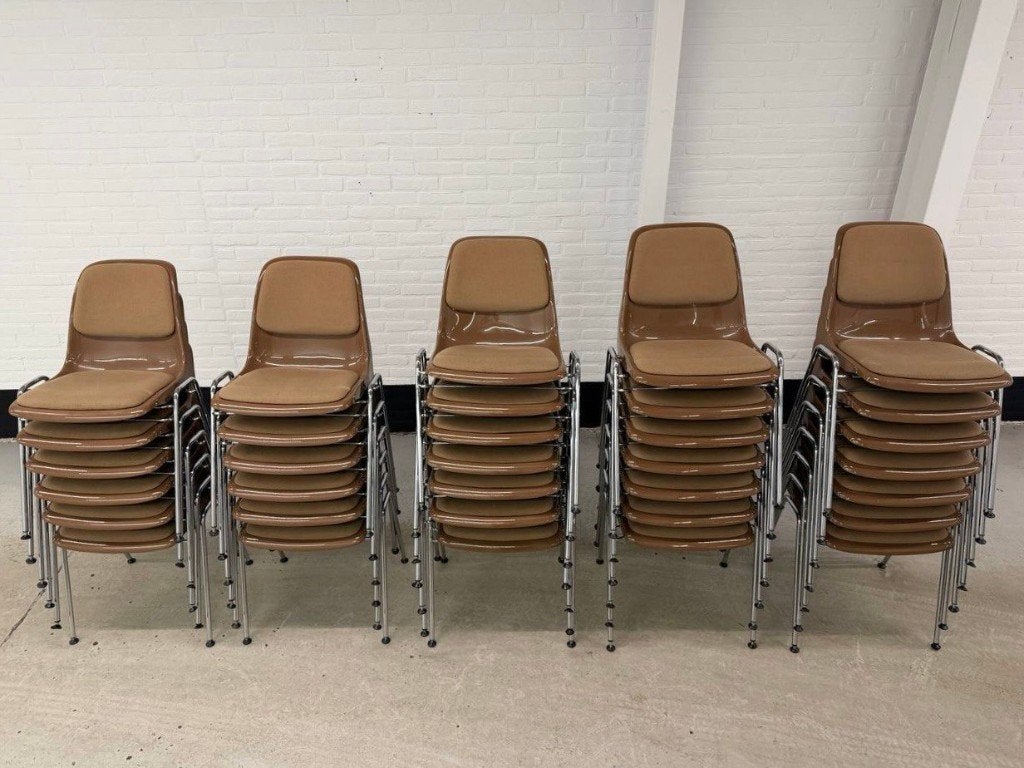 32 vintage Drabert stapelbare stoelen, Enlèvement, Synthétique