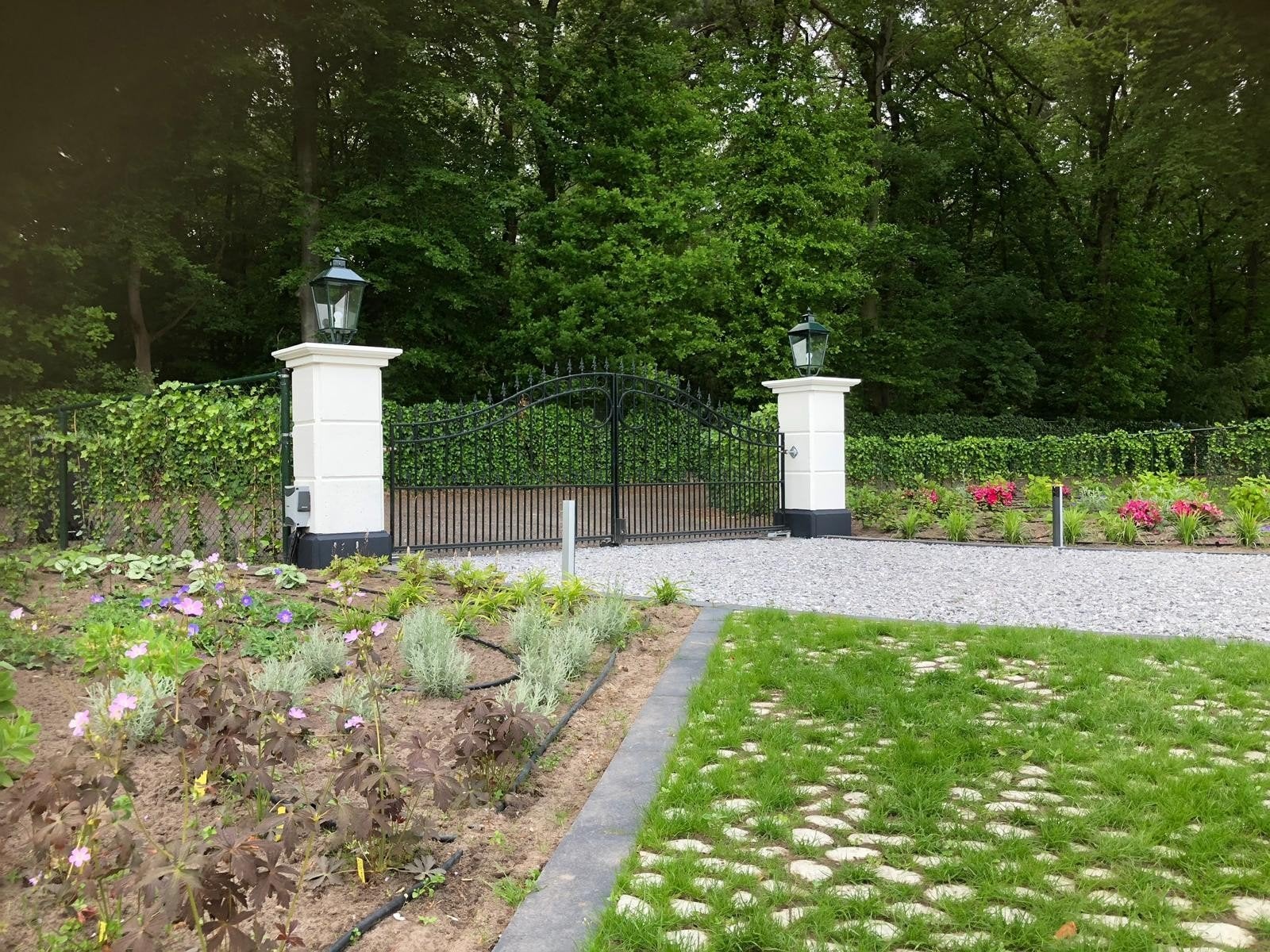 zuilen kolommen voor poort of hekwerk, Enlèvement, Comme neuf, Fer