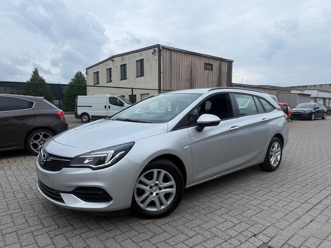 Opel Astra Break 1.2 Benzine | Navigatie | Lage km's, Autos, Achat, Entreprise, 5 portes, 1199 cm³