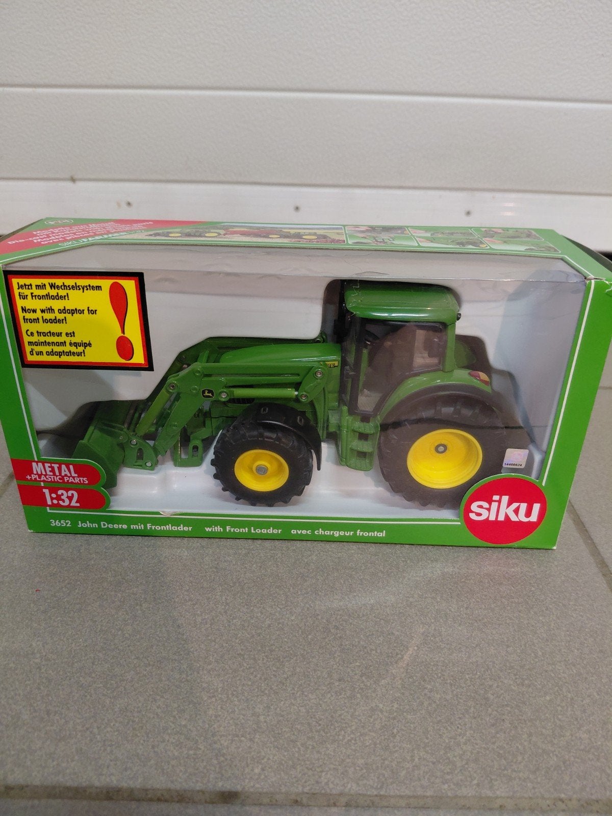 siku 1/32 John Deere frontlader 3652, Hobby & Loisirs créatifs, Voitures miniatures | 1:32, Enlèvement ou Envoi, Neuf, Tracteur et Agriculture