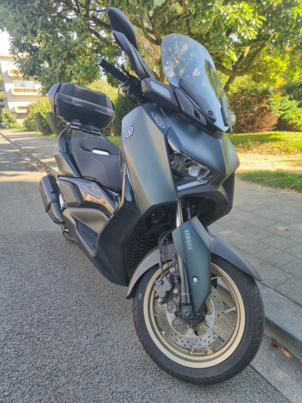 X MAX TECH MAX 300, Poignées chauffantes, 300 cm³, Scooter, Neuf