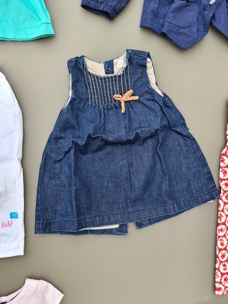 jeans kleedje, jurk Zara 74, Enfants & Bébés, Enlèvement, Comme neuf