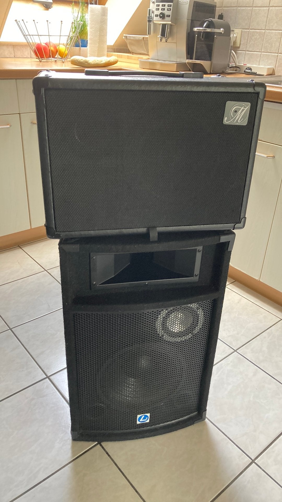 Ensemble combo et enceinte acoustique, TV, Hi-fi & Vidéo, Enceintes, Autres marques, Effets lumineux, 60 à 120 watts, Comme neuf