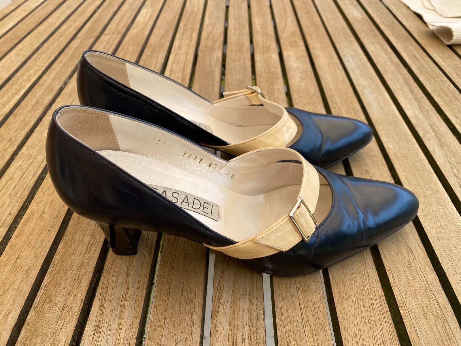 Hakken van leer - Casadei, Kleding | Dames, Schoenen, Gedragen, Pumps, Blauw, Ophalen of Verzenden