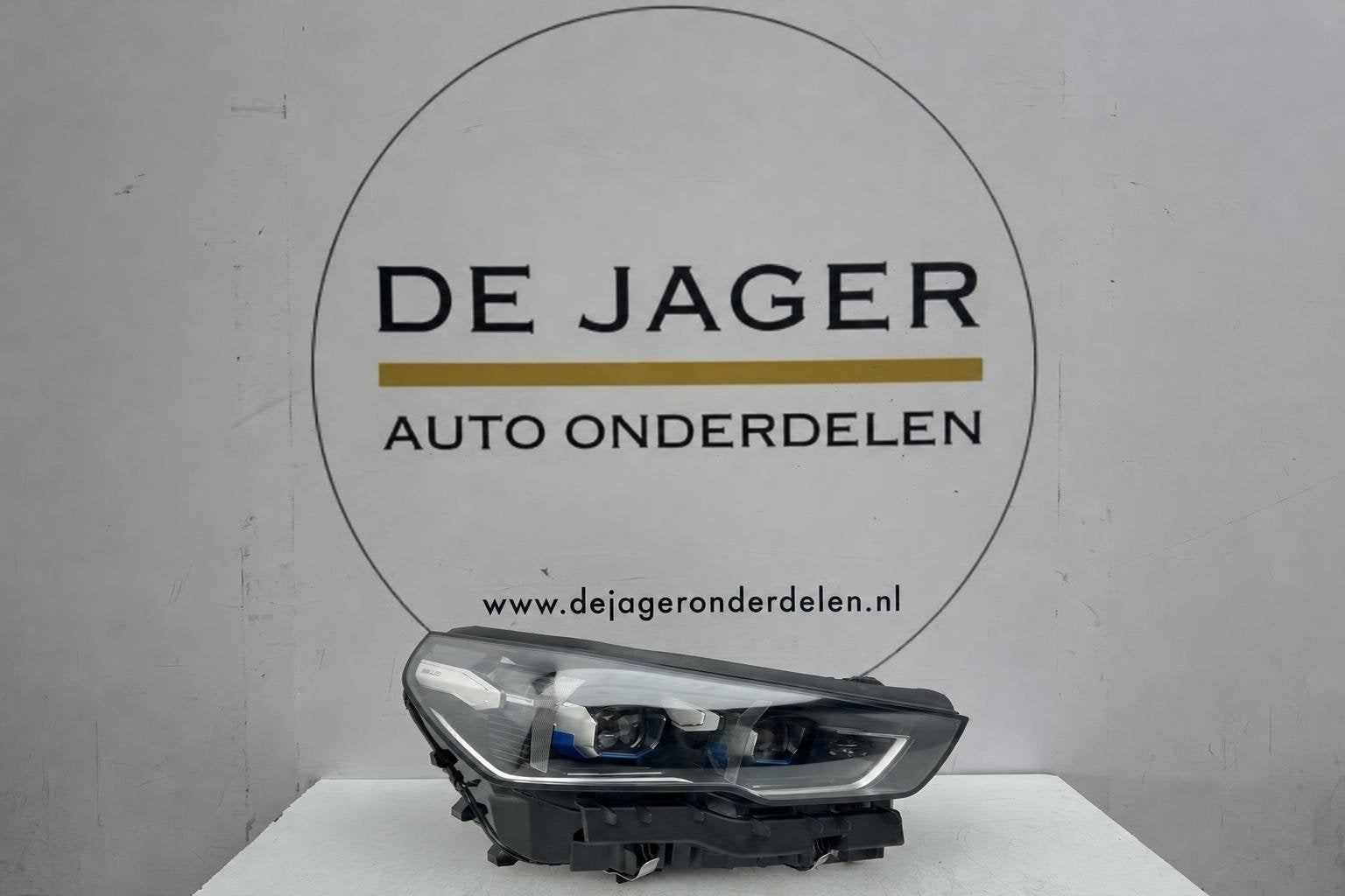 BMW 5 G60/G61 Laser LED adaptive koplamp rechts 5A798D2, Petuelring 130
80788  Munich, DE, Gebruikt, Info@bmw.de, BMW