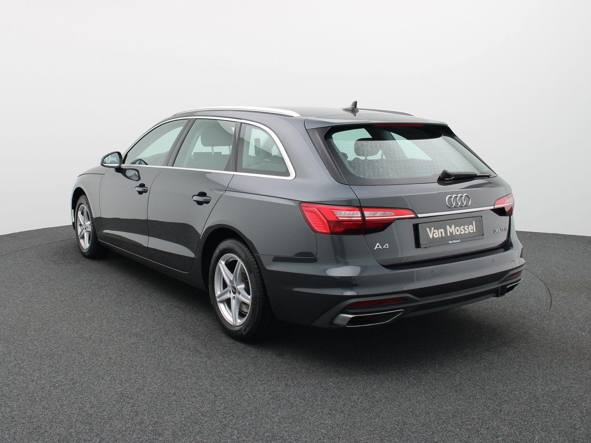 Audi A4 Avant 2.0 35 TFSi 110kW S tronic Attraction BE, Autos, Audi, Argent ou Gris, Entreprise, Noir, 5 portes