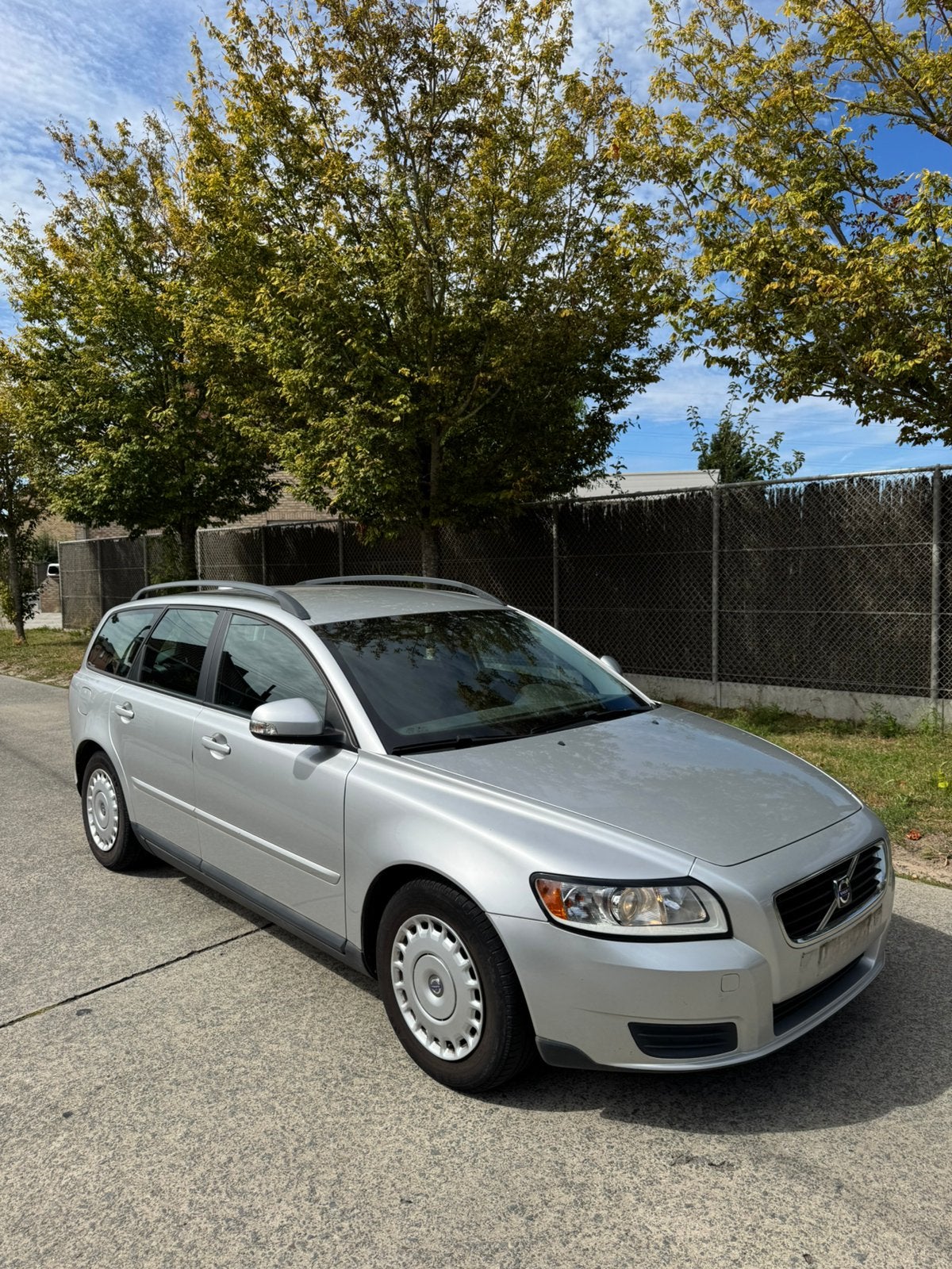 Volvo V50 1.6D 2010 Euro 5 Gekeurd voor verkoop, Auto's, Voorwielaandrijving, Euro 5, Stof, Zwart