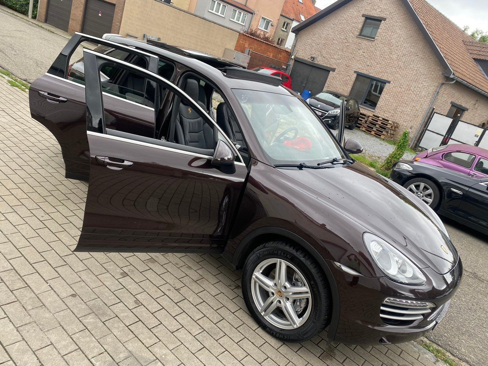 Belle Porsche Cayenne3.0 tdi/PDK/édition platinuim nickel, Autos, Porsche, Cuir, Achat, Carnet d'entretien, Autres couleurs