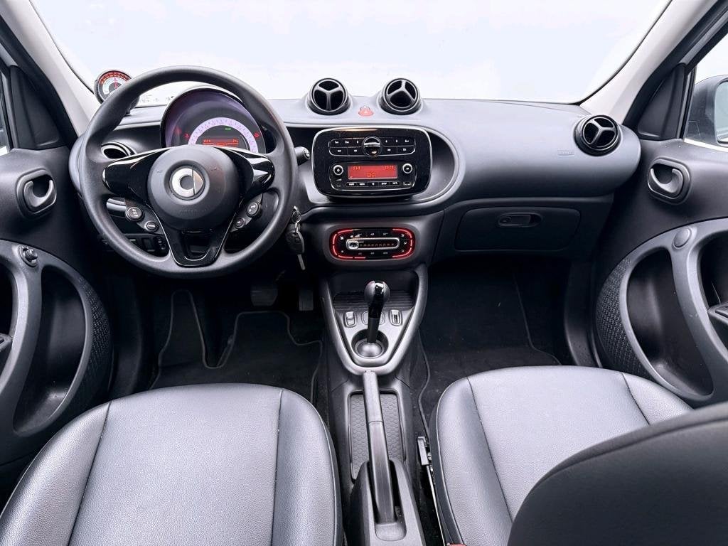 Smart Forfour Elektromotor 60kW Essential (automatique), Autos, Achat, ForFour, 82 ch, Entretenue par le concessionnaire