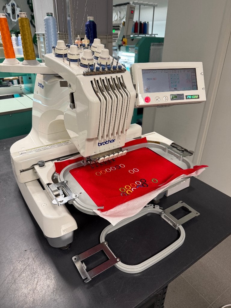 Borduurmachine BROTHER PR-600, Ophalen, Gebruikt, Machineborduren, Borduurmachine