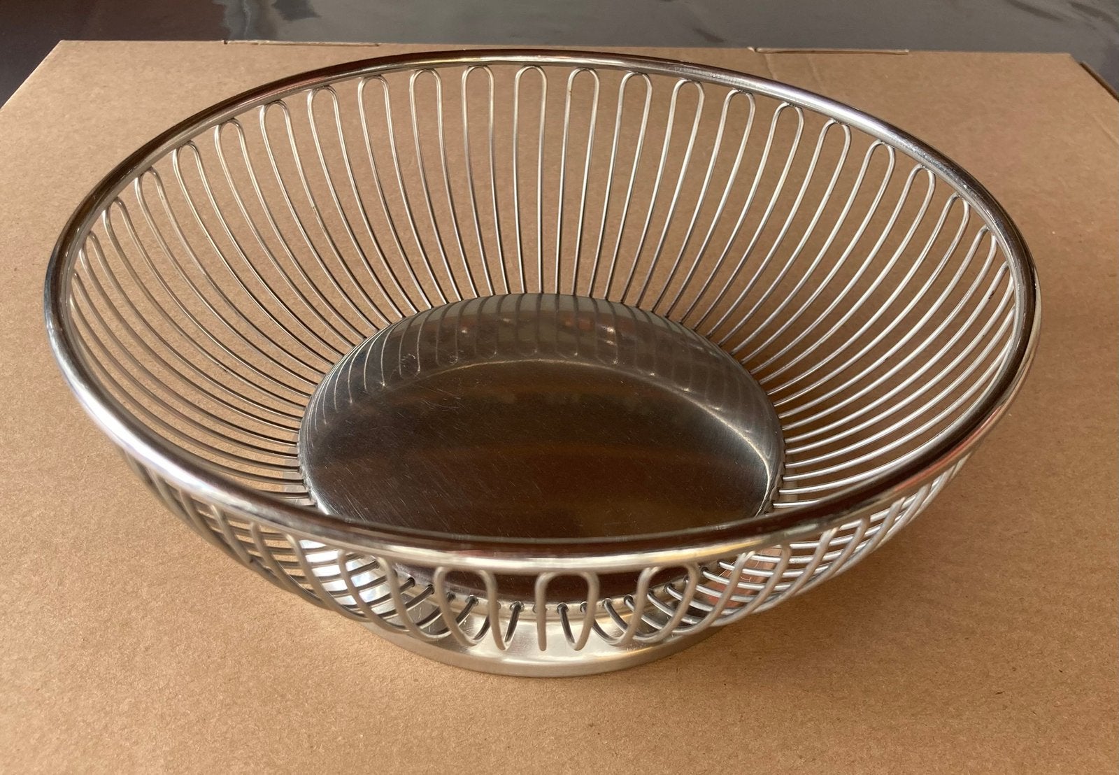 Corbeille ronde à fil Alfra Alessi - Modèle 826/20, Enlèvement ou Envoi, Rond, Comme neuf, Panier