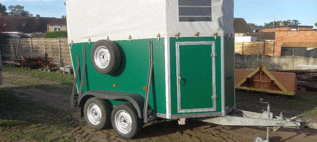 Paardentrailer, BOCKMANN, Ophalen, Gebruikt, Hout, 2-paards trailer