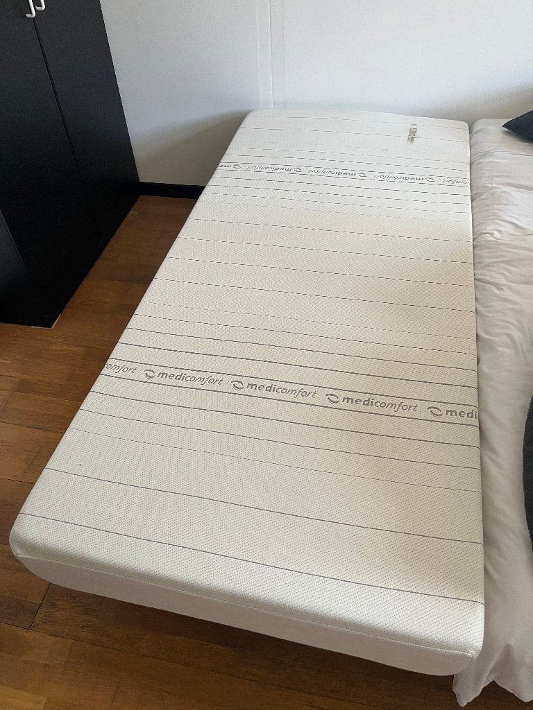 Lits jumeaux comme double/Medicomfort, Comme neuf, Enlèvement, 180 cm, 200 cm