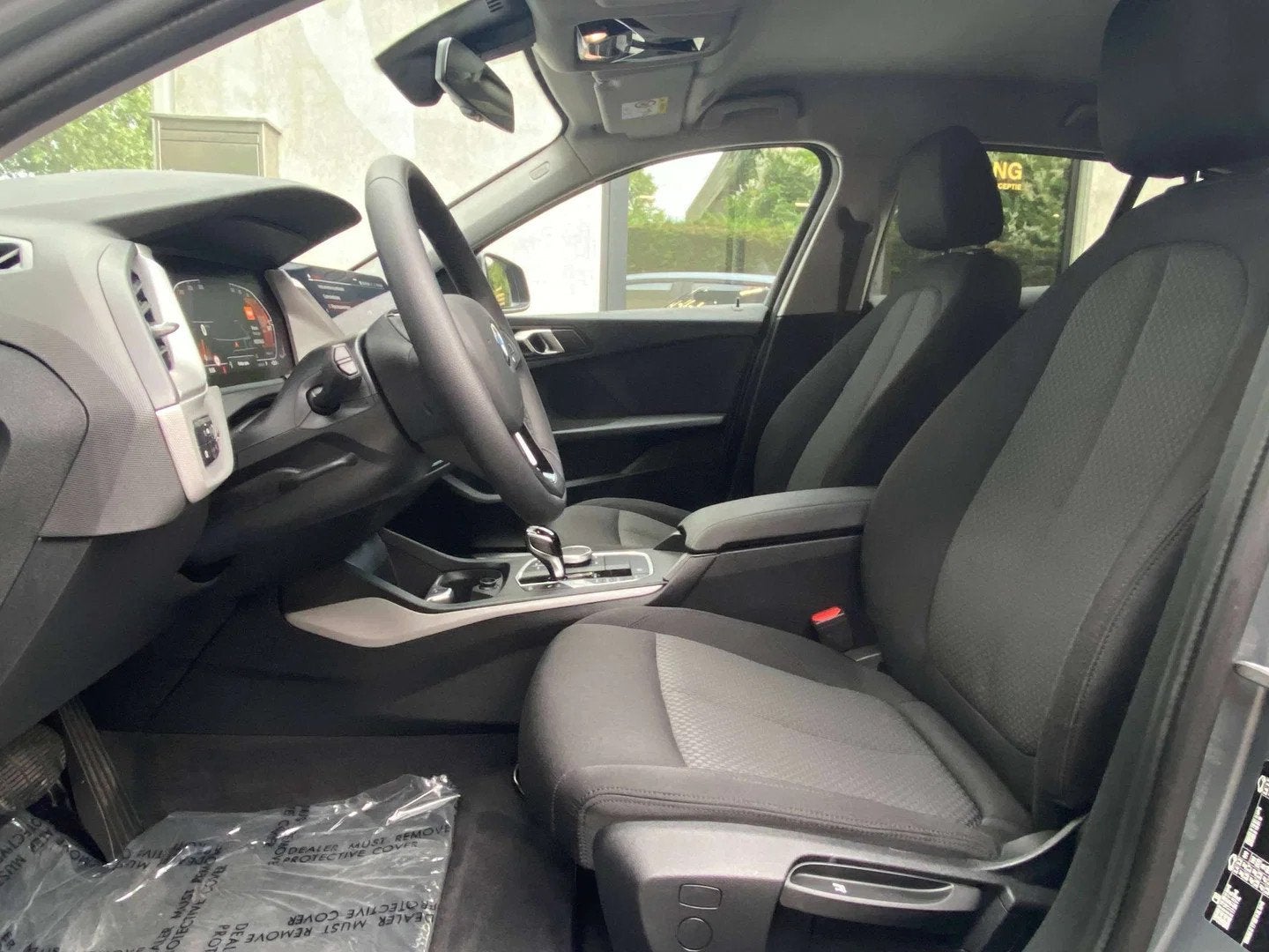 BMW 1 Serie 118 Live Cockpit,Apple carplay,Parkeerhulp met c, Autos, BMW, 100 kW, Argent ou Gris, Achat, 129 g/km