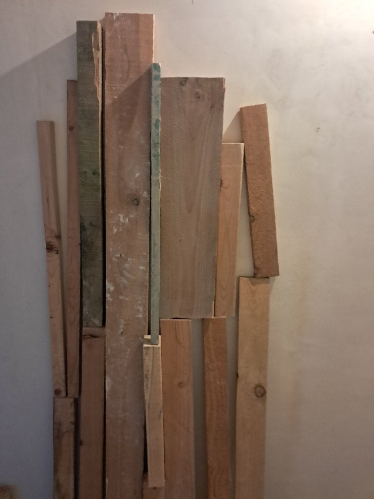 Un lot de Bois divers de menuiseries / fabrication., Enlèvement, Planche