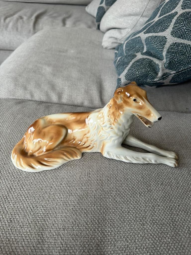 Royal Dux porseleinen windhond beeldje, Enlèvement, Comme neuf, Chien ou Chat, Statue ou Figurine