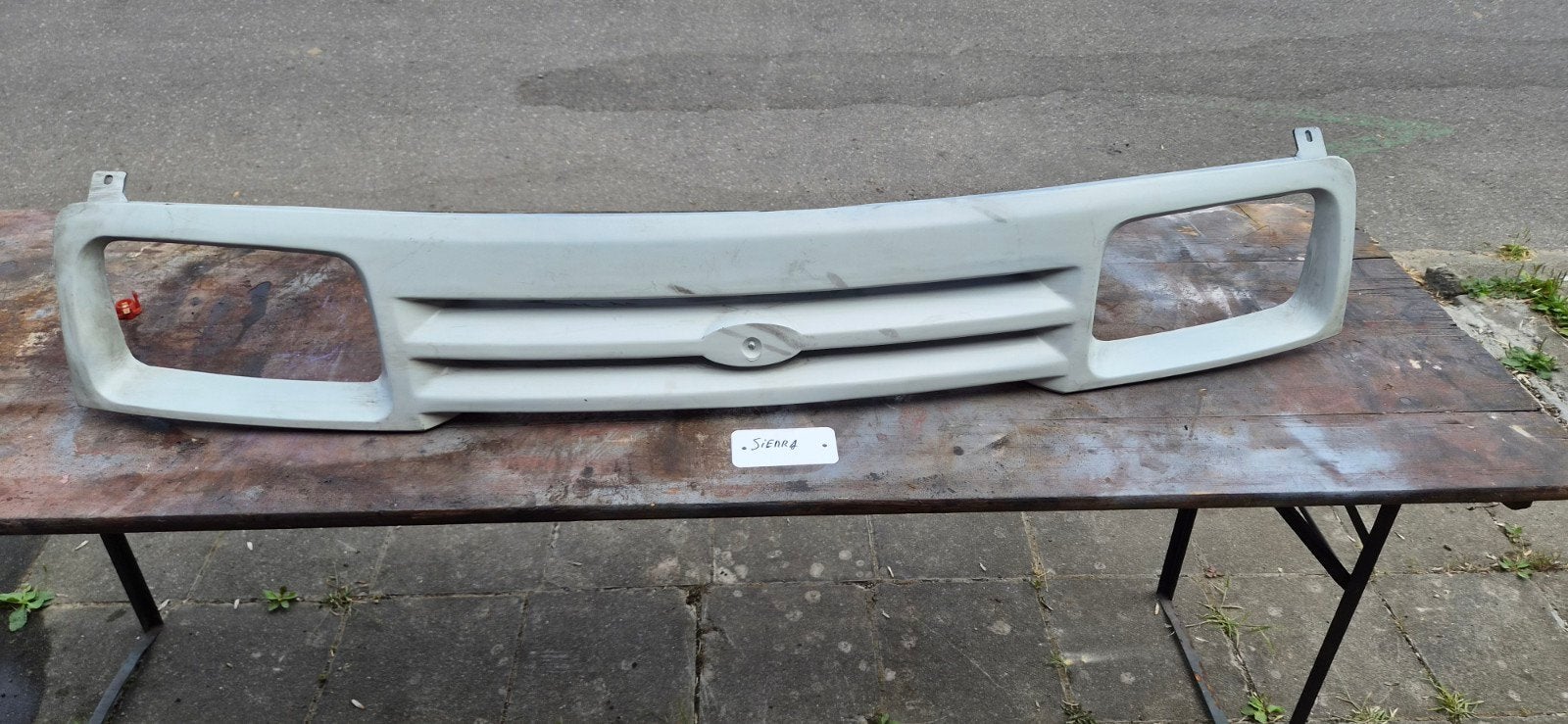 Calandre ford sierra, Autos : Pièces & Accessoires, Ford