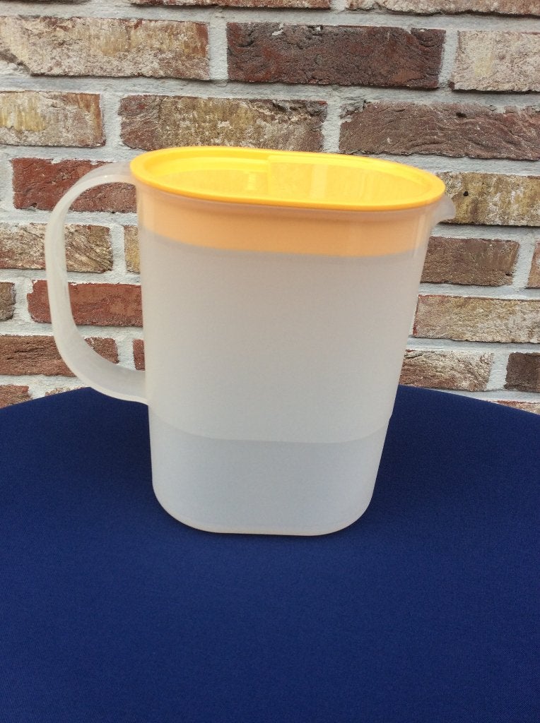 TUPPERWARE DRANKENKAN NIEUW, Beker of Kan, Nieuw, Ophalen of Verzenden, Met deksel