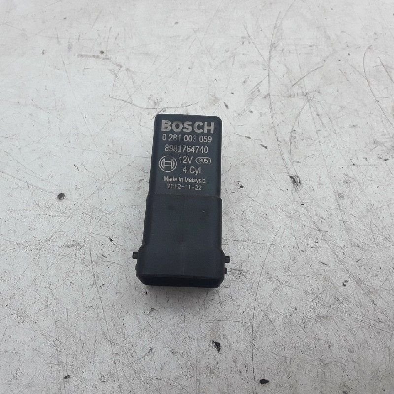 RELAIS Isuzu D-Max (TFR / TFS) (|0281003059|8981764740|), Gebruikt, Overige automerken