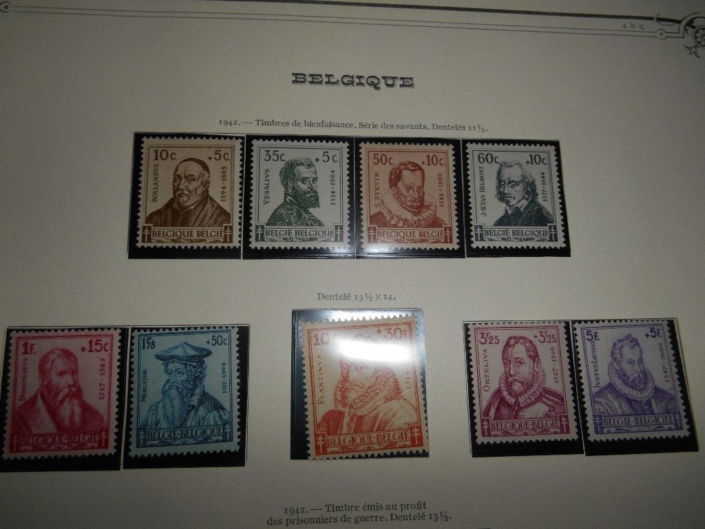 Lot de 9 Timbre Belge "série des savants" 1942, Timbres & Monnaies, Enlèvement ou Envoi