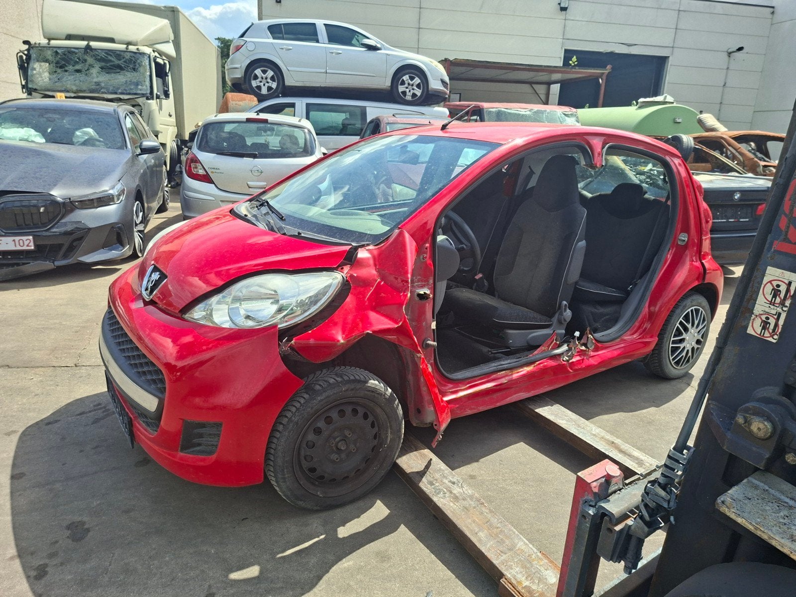 Peugeot 107 pour piece, Enlèvement, Peugeot