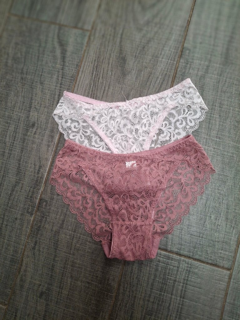 2 nieuwe slips maat S, Kleding | Dames, Ondergoed en Lingerie, Ophalen of Verzenden, Slip