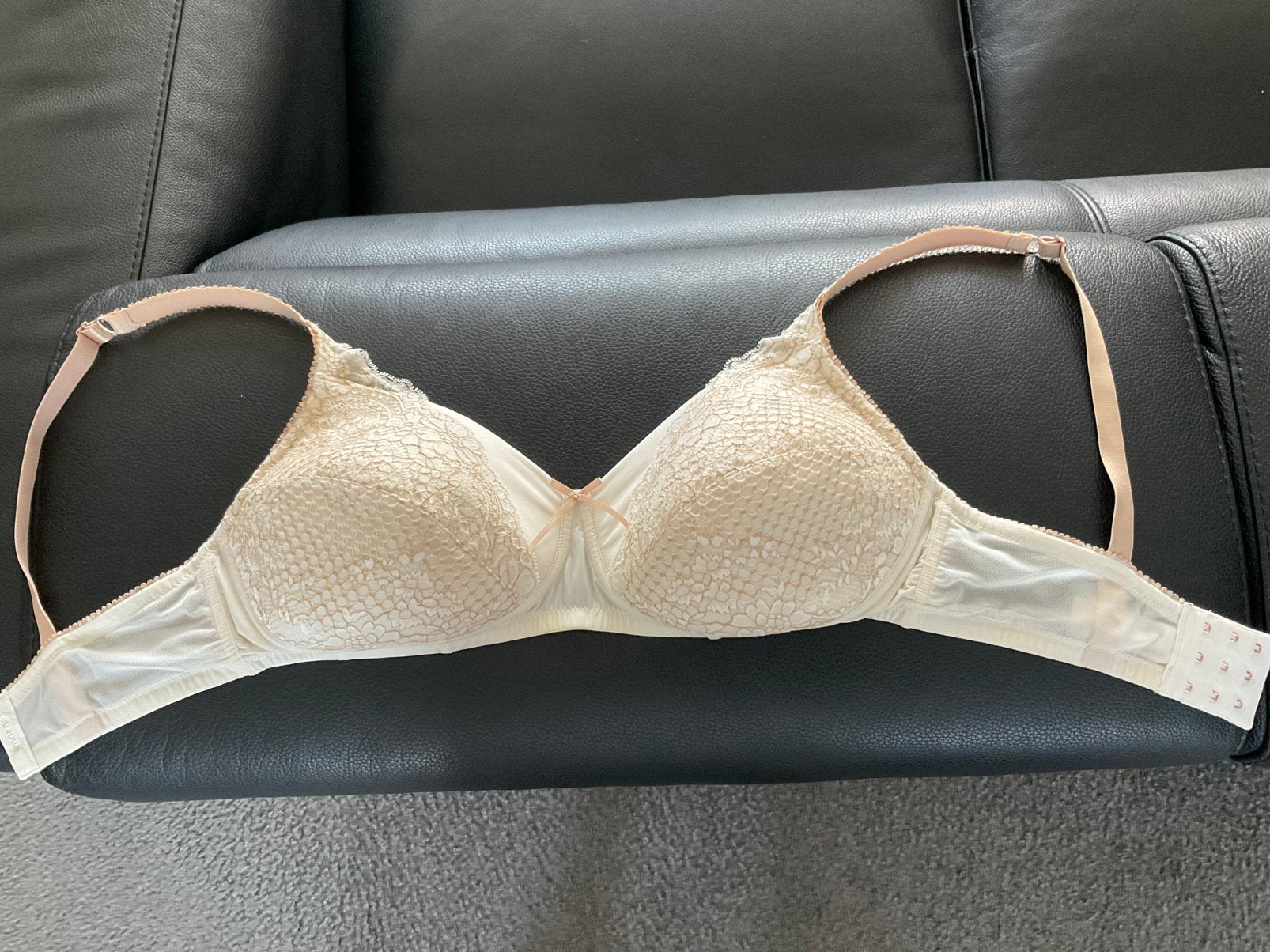 Prothese BH Amoena 85D Nieuw!, Kleding | Dames, Ondergoed en Lingerie, Ophalen of Verzenden, BH