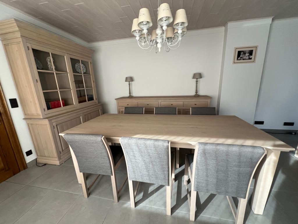 Eetplaats + relaxzetel + salontafel, Huis en Inrichting, Complete inboedels, Ophalen